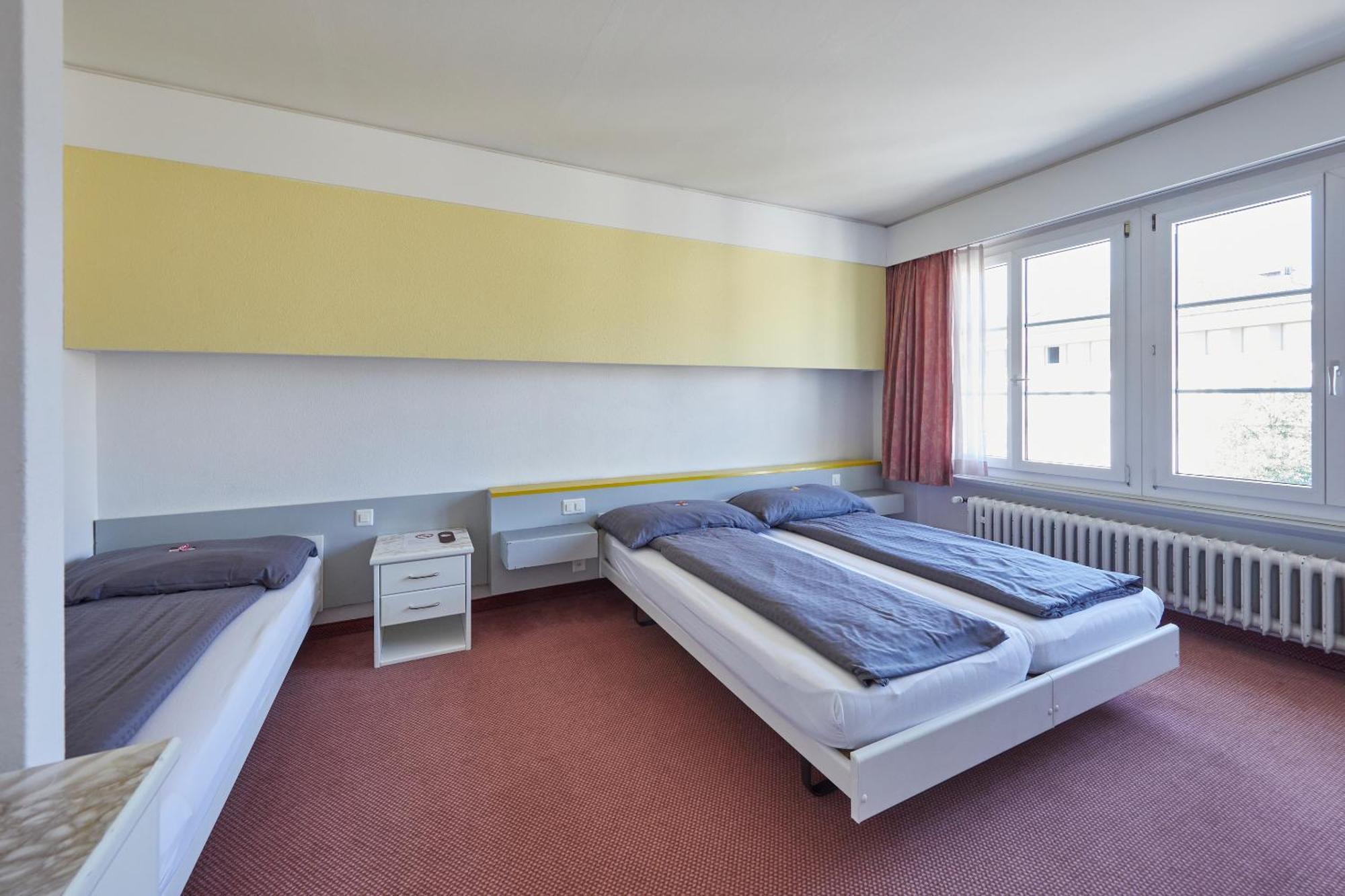 Hotel Rotes Haus Brugg  Bagian luar foto