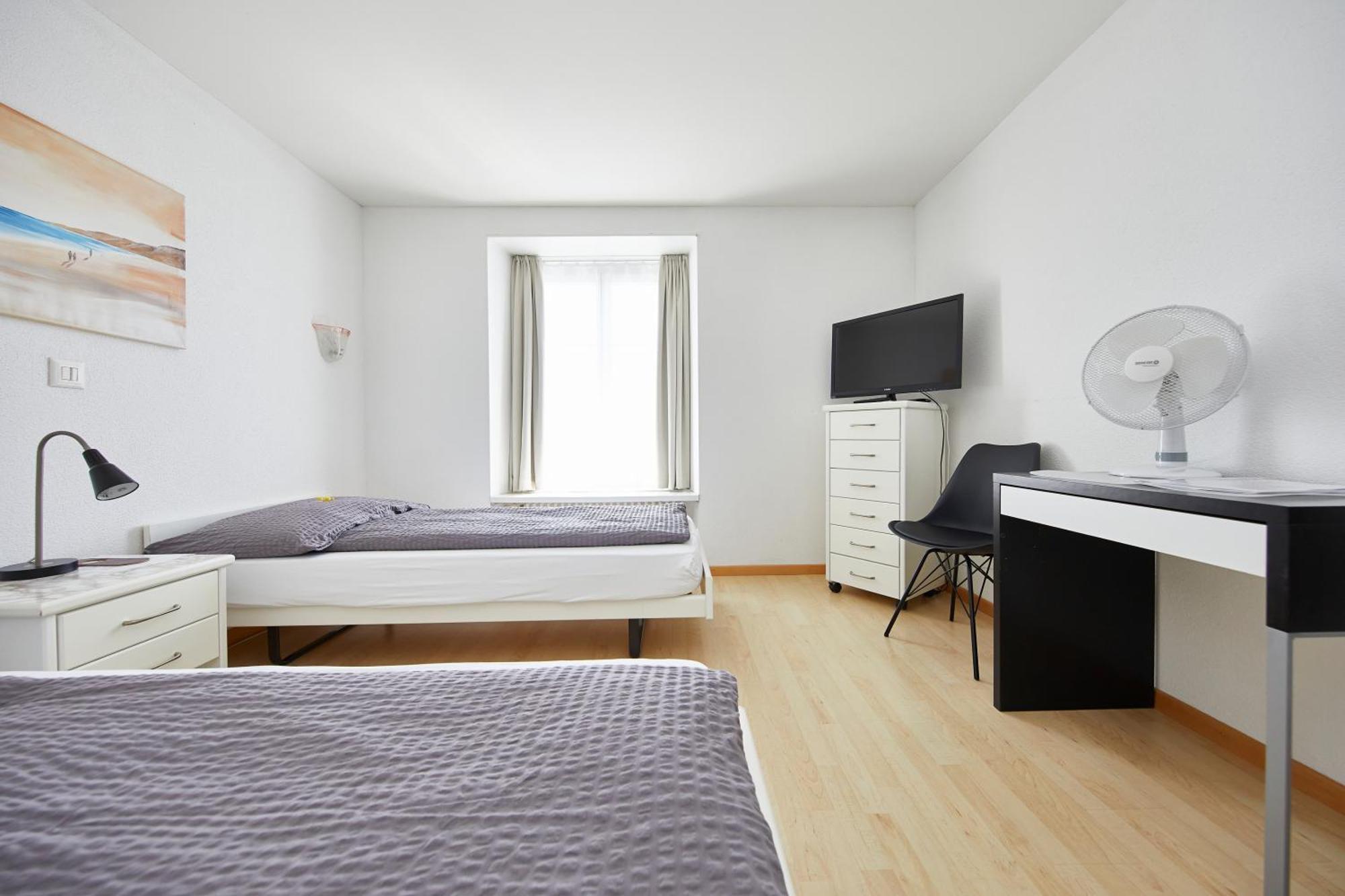 Hotel Rotes Haus Brugg  Bagian luar foto